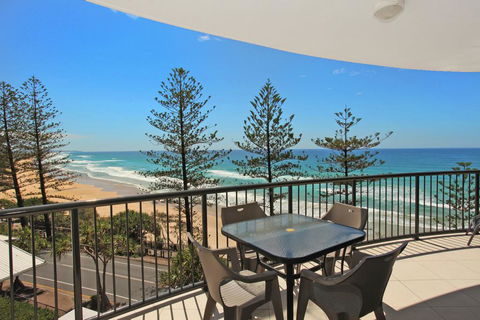 Unit 10, The Rocks, 1746 David Low Way, Coolum Beach - 500 BOND - Pubs and Clubs 1