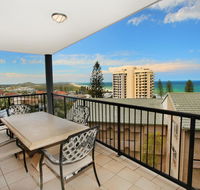 Unit 4 Beaumont Sur Mer 13 - 15 Pacific Terrace Coolum Beach 400 BOND LINEN SUPPLIED - Pubs and Clubs