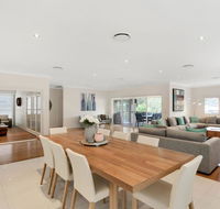 Unwined - Pubs and Clubs