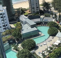 Upmarket Resort At Beach Surfers Paradise URGC - Pubs and Clubs