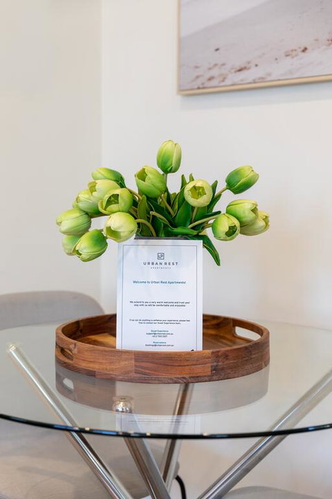 Urban Rest - The Seymour - Go Out 3