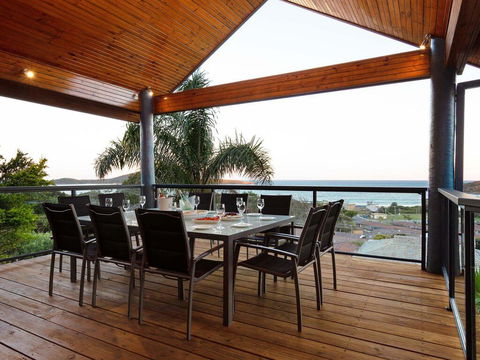 Venabu On Garuwa, 20 Garuwa Street - Spectacular House With Fabulous Views - Pubs and Clubs 1