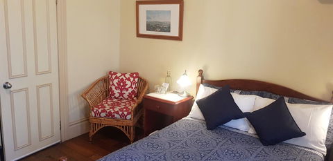 Verona Guest House - Pubs and Clubs 2