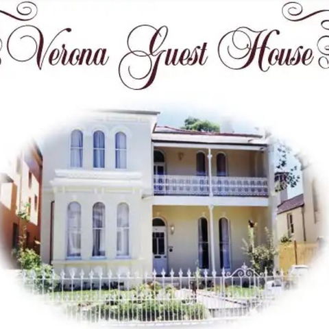 Verona Guest House - Pubs and Clubs 3