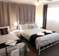 Victoria At Redcliffe Bed  Breakfast