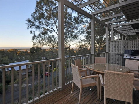 Villa 3br Bordeaux Resort Condo Located Within Cypress Lakes Resort (nothing Is More Central) - Pubs and Clubs 1