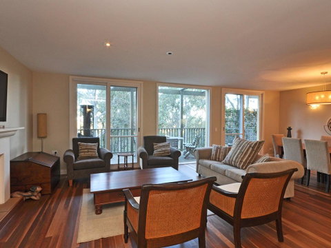 Villa 3br Vista Resort Condo Located Within Cypress Lakes Resort (nothing Is More Central) - Pubs and Clubs 0