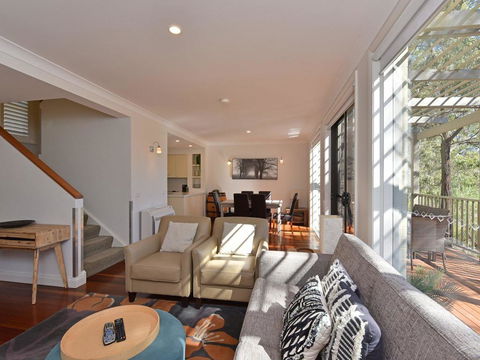 Villa Executive 2br Quattro Resort Condo Located Within Cypress Lakes Resort (nothing Is More Central) - Pubs and Clubs 0