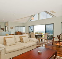 Villa Mer - stylish waterfront accommodation - Go Out