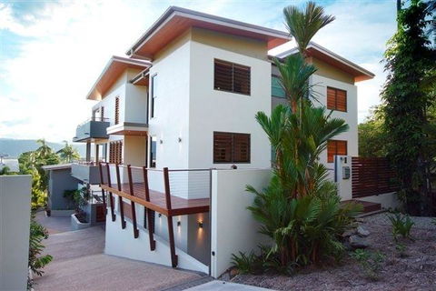 Villa One On Murphy - Luxury Holiday Villa - Pubs and Clubs 0