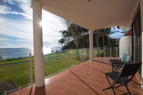 Villa Provence Coffs Harbour - Pubs and Clubs 1
