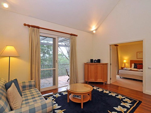 Villa Spa Executive 1br Merlot Resort Condo Located Within Cypress Lakes Resort (nothing Is More Central) - Pubs and Clubs 1