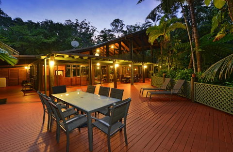 Wait A While Daintree - Pubs and Clubs 0
