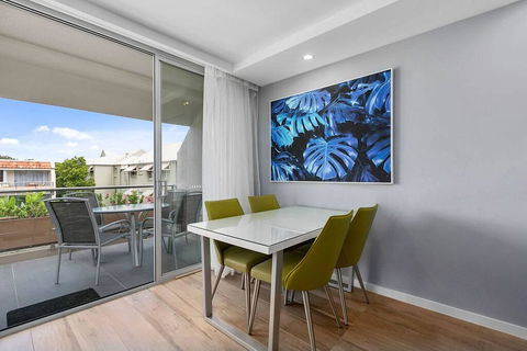 Wantima Hastings Street 1 Bedroom WiFi Foxtel Netflix - Pubs and Clubs 3