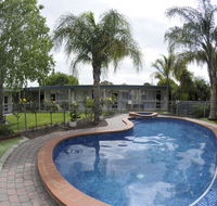 Warrina Motor Inn - Pubs and Clubs