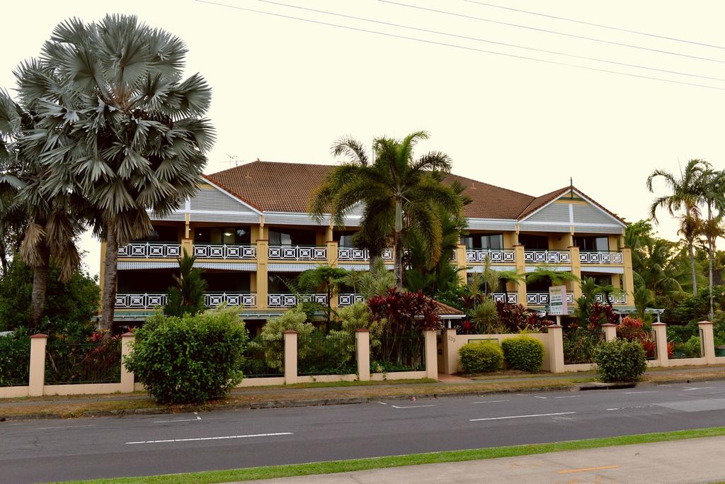 Bungalow QLD Go Out