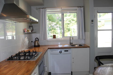 Amelina Cottages - Go Out 26