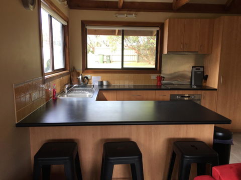 Red Ceder Cottage - Great Ocean Road - Port Campbell - Go Out 13