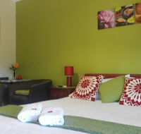 Avala Accommodation Daylesford - Pubs and Clubs