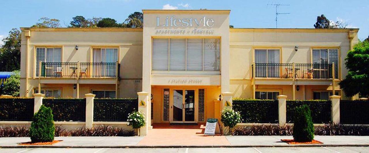 Lysterfield South VIC Pubs and Clubs
