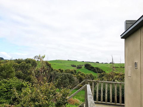 Hillâ€™s Creek Holiday Home - Go Out 15
