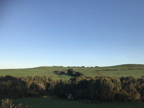Hillâ€™s Creek Holiday Home - Go Out 17