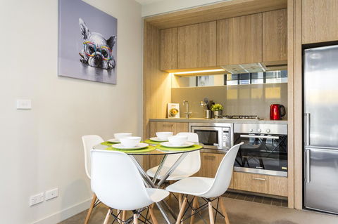 Complete Host 50 Claremont St Apartments - Pubs and Clubs 14
