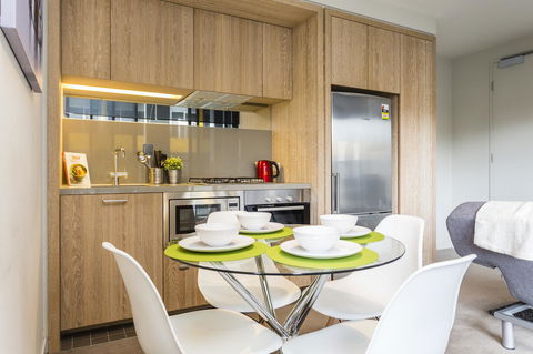 Complete Host 50 Claremont St Apartments - Pubs and Clubs 13