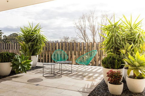 Complete Host 50 Claremont St Apartments - Pubs and Clubs 29
