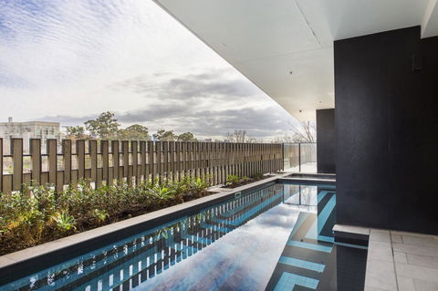Complete Host 50 Claremont St Apartments - Pubs and Clubs 2