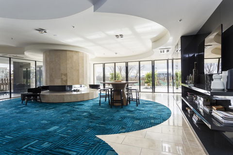 Complete Host 50 Claremont St Apartments - Pubs and Clubs 5
