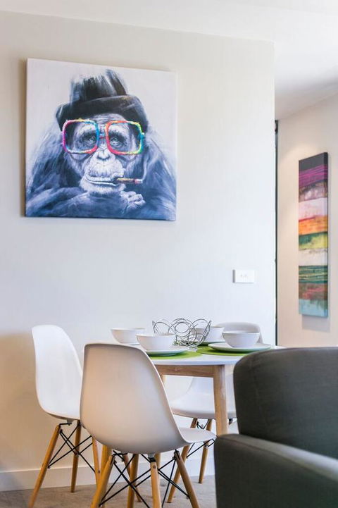 Complete Host 50 Claremont St Apartments - Pubs and Clubs 23