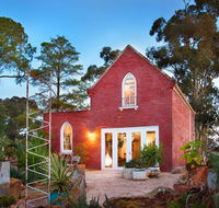 bebe castlemaine - Pubs and Clubs