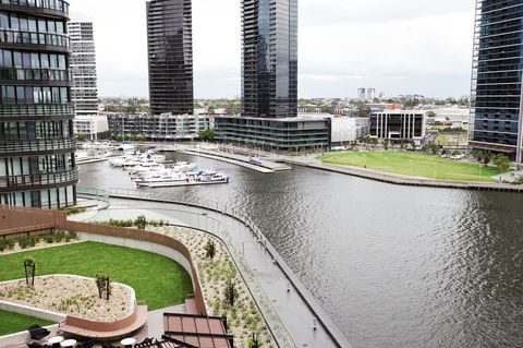 Auzzie Apartments Docklands, Melbourne - Pubs and Clubs 20