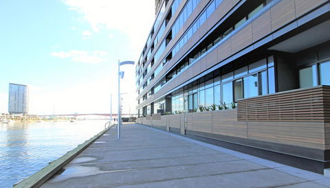 Auzzie Apartments Docklands, Melbourne - Pubs and Clubs 14