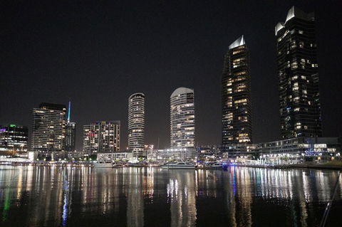 Auzzie Apartments Docklands, Melbourne - Pubs and Clubs 0