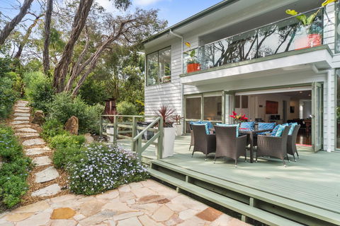 Moonah Woodlands Resort - Pubs and Clubs 7