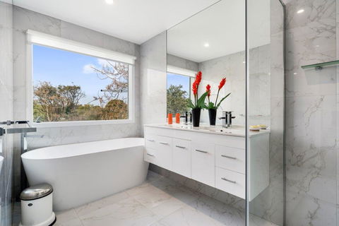 Moonah Woodlands Resort - Pubs and Clubs 26