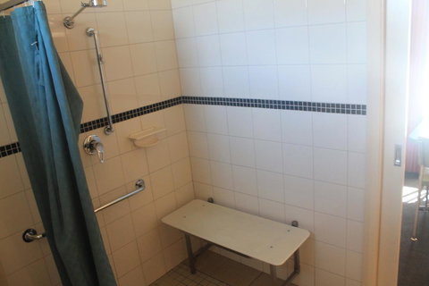 Rochester Motel - Go Out 21