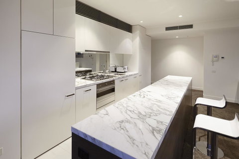 Melbourne Luxury Collection - Go Out 10