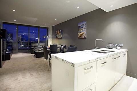 Melbourne Luxury Collection - Go Out 34