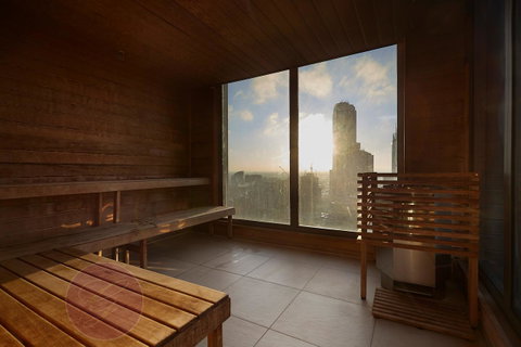 Melbourne Luxury Collection - Go Out 40
