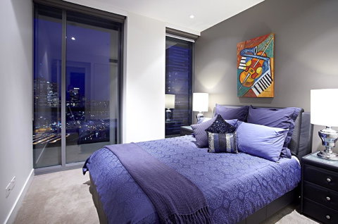 Melbourne Luxury Collection - Go Out 31
