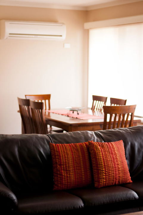 National Hotel Complex Bendigo - Pubs and Clubs 34