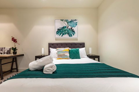 Great Southbank 2 Bedroom Netflix*WIFI*Parking - Go Out 22