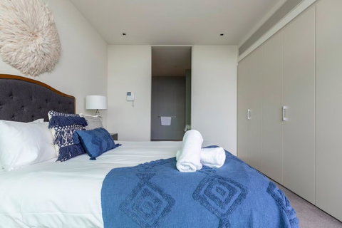 Great Southbank 2 Bedroom Netflix*WIFI*Parking - Go Out 26