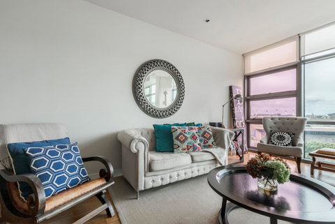 Great Southbank 2 Bedroom Netflix*WIFI*Parking - Go Out 7
