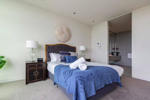 Great Southbank 2 Bedroom Netflix*WIFI*Parking - Go Out 3