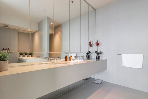Great Southbank 2 Bedroom Netflix*WIFI*Parking - Go Out 25