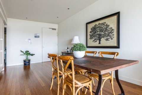 Great Southbank 2 Bedroom Netflix*WIFI*Parking - Go Out 2